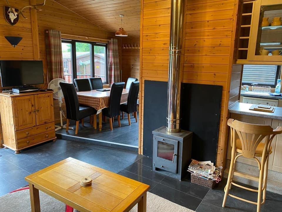 רוברדנן Loch Lomond Lodge מראה חיצוני תמונה